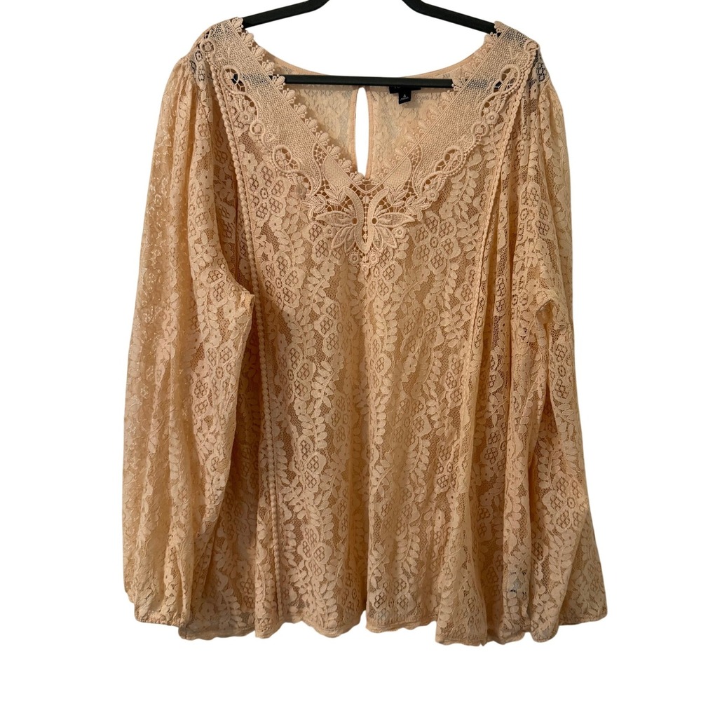 Torrid Blouse Top Womens Size 4 Peach Floral Lace V-Neck Long Sleeve Boho Fairy